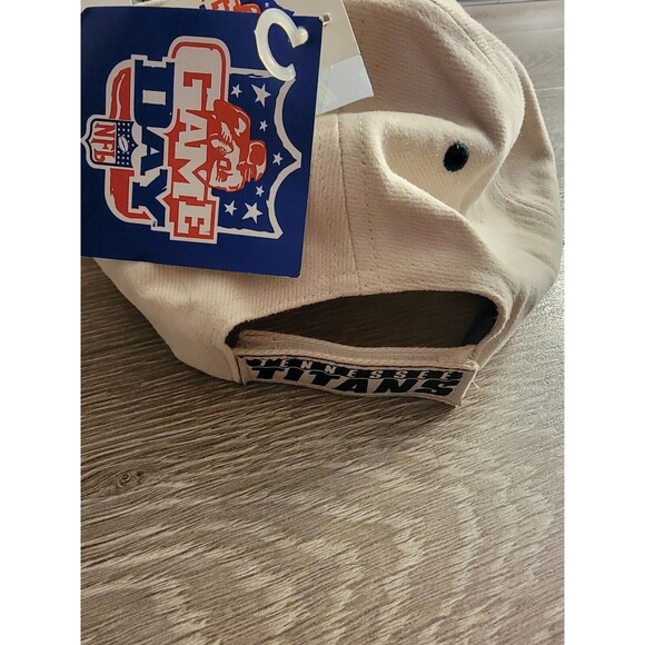 NWT VTG Twins Enterprise TENNESSEE TITANS Football Cap Beige NFL Adjustable Hat - Picture 5 of 5